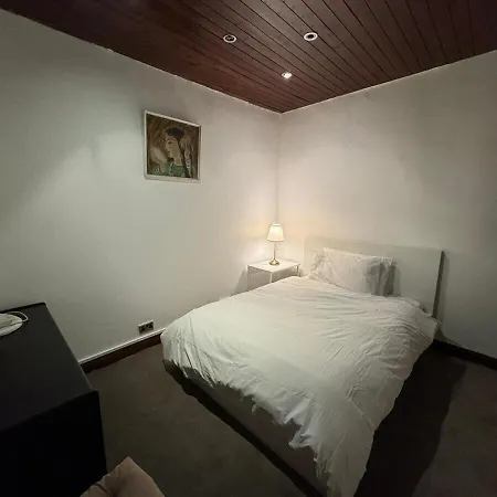 London Stockwell Station Apartment Room photo